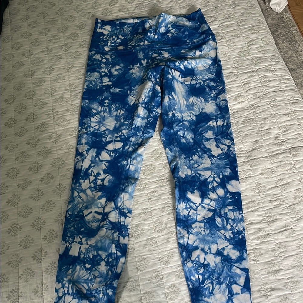 Lululemon tie dye leggings